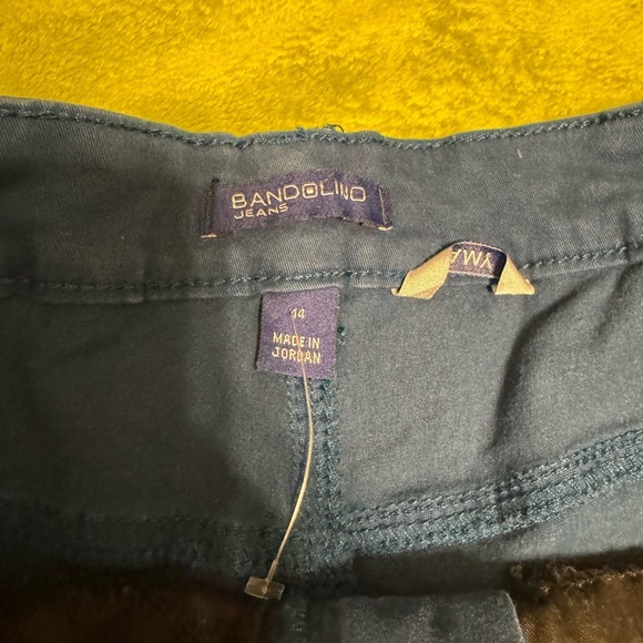 Bandolino Amy Straight Leg Jeans Womens 14 Teal Dark Wash Denim Mid Rise Zip Fly - Picture 2 of 8